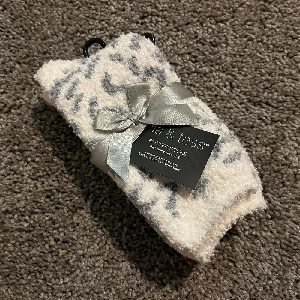 Leopard Pattern Plush Socks - Grey & White - Mia & Tess Butter Socks